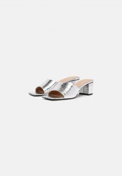 Monki Damen Pantolette Hoch - Silver -Monki Verkäufe 2022 b879b1c32b374d5082b75ad1a07bf576