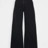 Monki Damen MICKI - Jeans Relaxed Fit - Black Dark