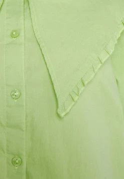 Monki Damen Hemdbluse - Light Green -Monki Verkäufe 2022 c316107b1da14e26b5be034085d2a078