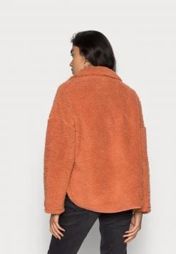 Monki Damen Fleecejacke - Orange -Monki Verkäufe 2022 cd18d743b9e247c98fa92329a4c171dd