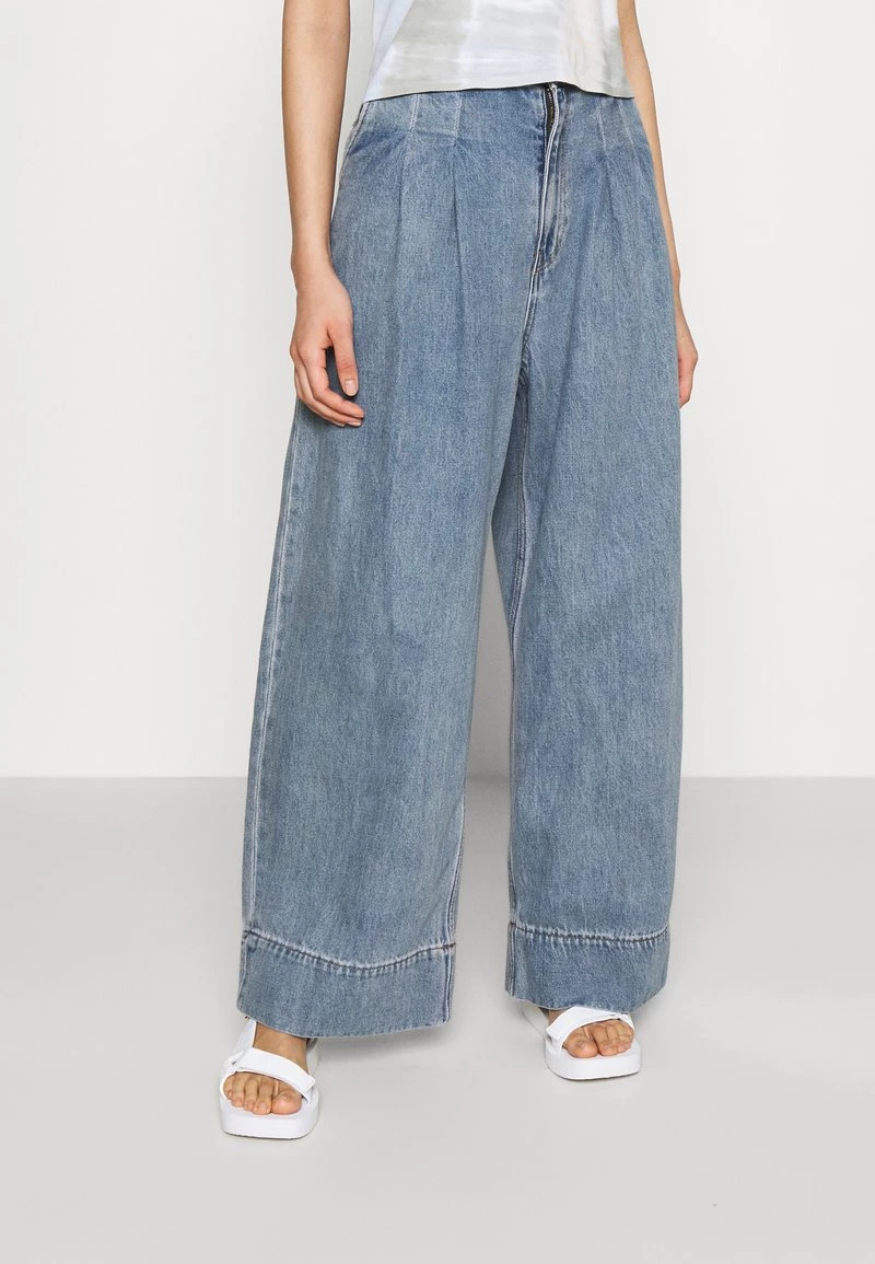 Monki Damen Jeans Relaxed Fit - Blue Medium Dusty 1 Monki Damen Jeans Relaxed Fit - Blue Medium Dusty