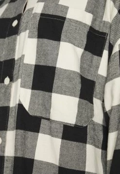 Monki Damen Hemdbluse - Black -Monki Verkäufe 2022 ce9efacdd59f4257a630451f975498f6