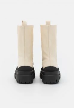 Monki VEGAN GRETCHEN BOOT - Plateaustiefel - White Dusty Light | Damen -Monki Verkäufe 2022 d0ab887638f74b0ba5f5f37a77e7953a