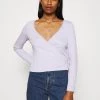 Monki Damen Langarmshirt - Lilac Purple Dusty Light Solid