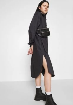 Monki Damen Blusenkleid - Grey Dark -Monki Verkäufe 2022 d224c04e19c44f5eaf73fecd4ec8888a