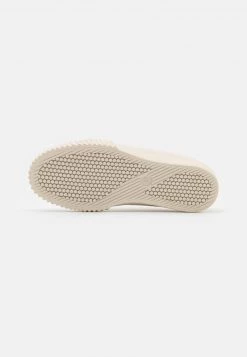 Monki Damen Sneaker Low - White Dusty Light -Monki Verkäufe 2022 d3ad4bd7409a4513843e9c581445974d