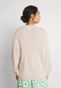 Monki Damen Strickjacke - White Light -Monki Verkäufe 2022 d78e09966b09475d9f5c533d819b2653