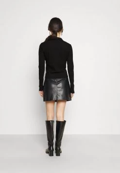 Monki Damen Langarmshirt - Black Dark -Monki Verkäufe 2022 dcfdcd0e86cc4a7cb1157d6877e548de