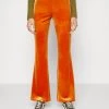 Monki Damen Stoffhose - Rust