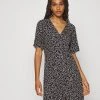 Monki Damen Freizeitkleid - Black