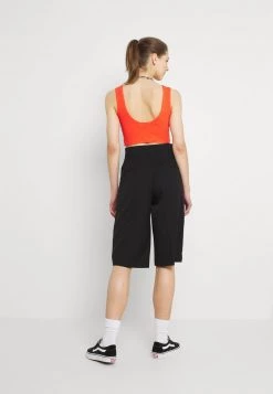 Monki Damen Shorts - Black Dark -Monki Verkäufe 2022 e76fe93a82614d2b8f033cdd68d436f0