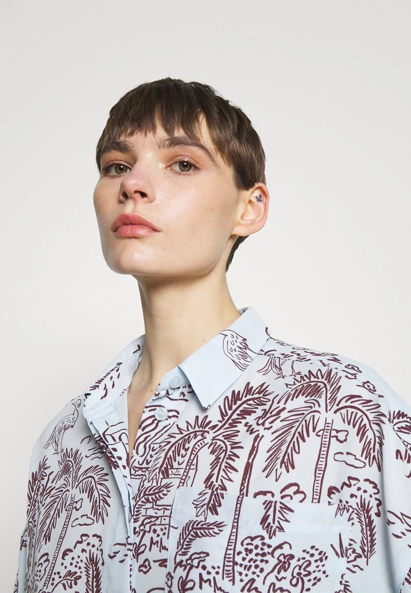 Monki Damen Hemdbluse - Summerinfrance 4 Monki Damen Hemdbluse - Summerinfrance – Bild 4