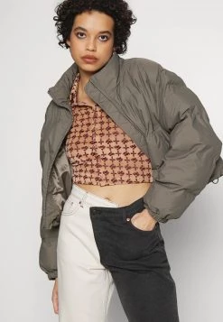 Monki Damen YULIA - Jeans Straight Leg - White Light -Monki Verkäufe 2022 ee52ffb0a10a4b00a3d454d7978d5dfd