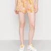 Monki Damen Shorts - Multi-coloured