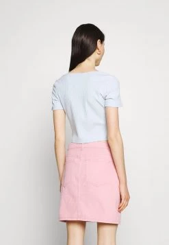 Monki Damen T-Shirt Basic - Light Blue -Monki Verkäufe 2022 f407dc988f58472a9d0a41cce3b36810