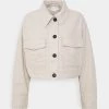 Monki Damen Leichte Jacke - White Light