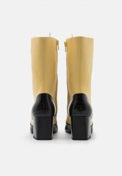 Monki Damen KEELY BOOT VEGAN - Stiefelette - Yellow/black -Monki Verkäufe 2022 f481a242bc0045339eba6329b61ee693