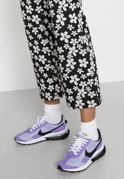 Monki Damen Stoffhose - Flower Jacquard -Monki Verkäufe 2022 f4af73abab6046aab775c986f35487de