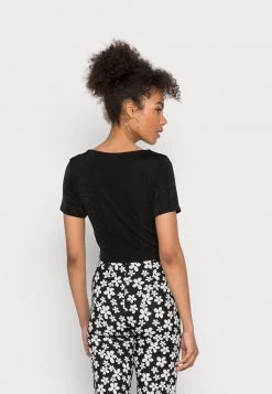 Monki Bluse - Black | Damen -Monki Verkäufe 2022 f899ea6020a74361afb3818dd8cb81fd
