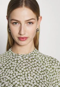 Monki Damen Freizeitkleid - Green -Monki Verkäufe 2022 f8f8890a5c1845b39bc80a2282556943